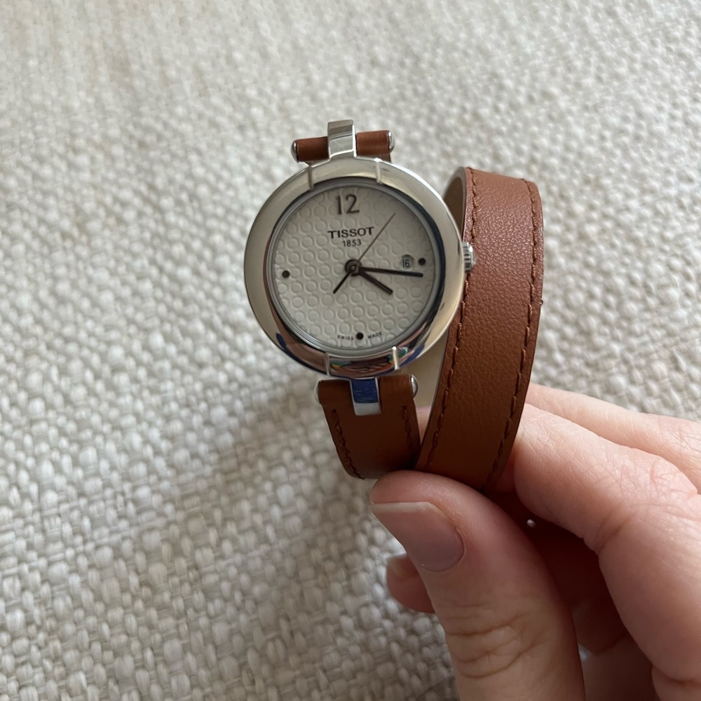 NWOT Tissot Trend Pinky Silver Dial Wrap  T0842 Watch